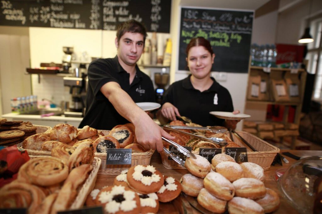 Bistro Mezi řádky (FF UK)