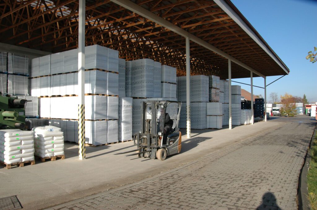 ČEGAN Výroba stabilizačních systémů štěrkových a travních povrchů