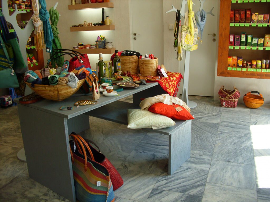 Fair & Bio obchod, provozuje Ekumenická akademie, z.s.