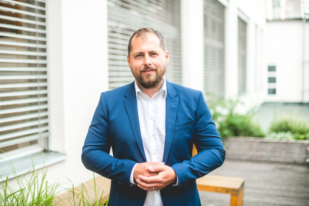 Kolibřík CSR – centrála Brno