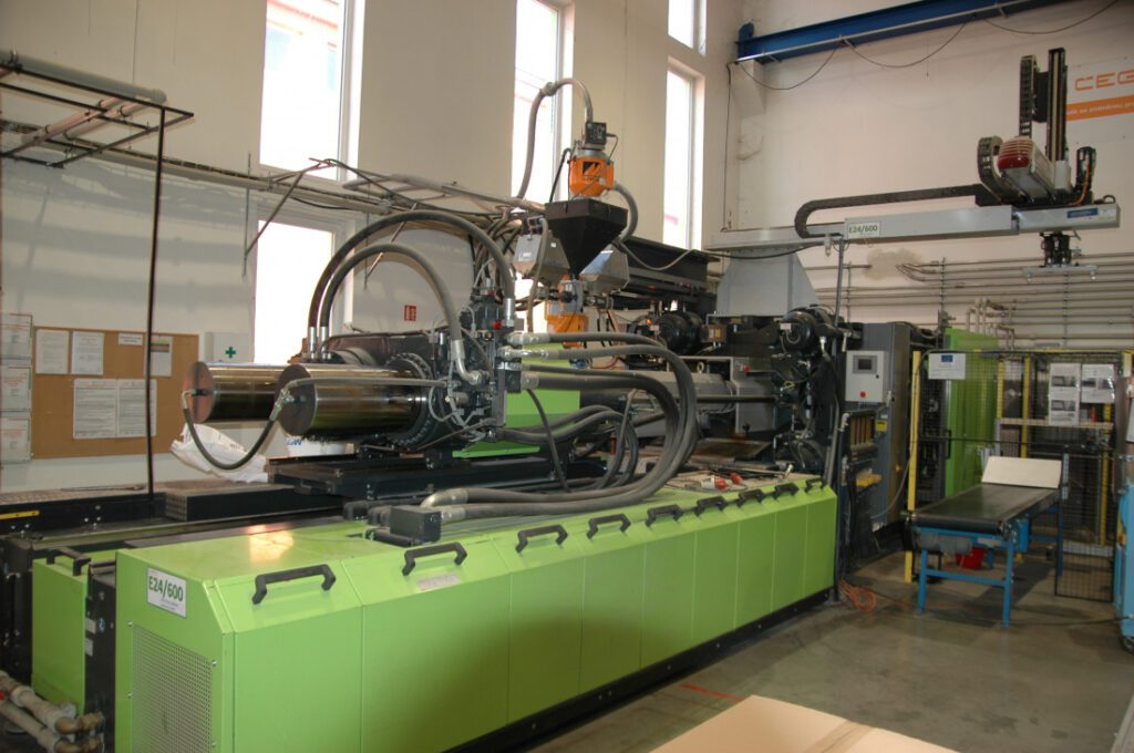 ČEGAN Výroba stabilizačních systémů štěrkových a travních povrchů