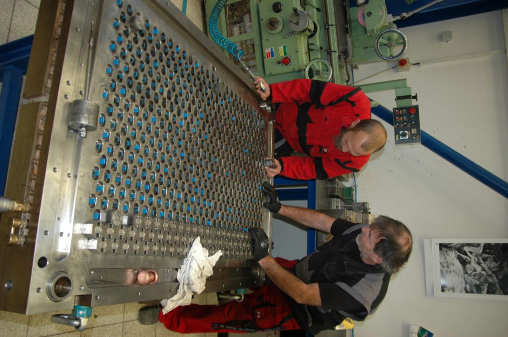 ČEGAN Nástrojárna