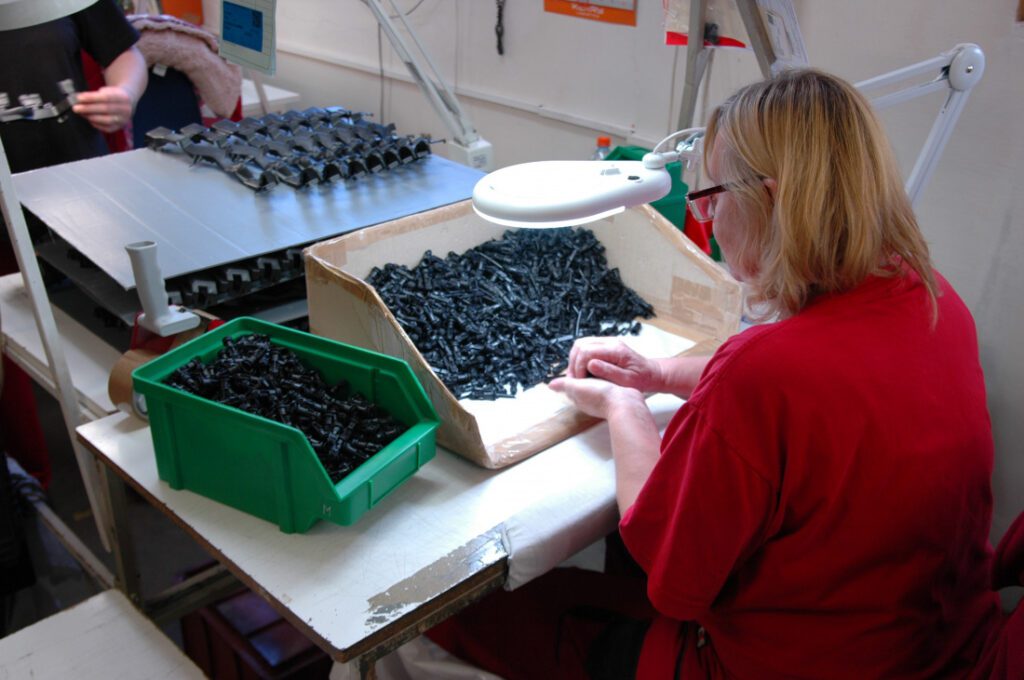 ČEGAN Vstřikování termoplastů