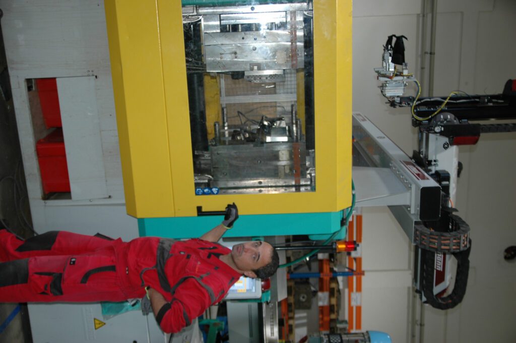 ČEGAN Vstřikování termoplastů