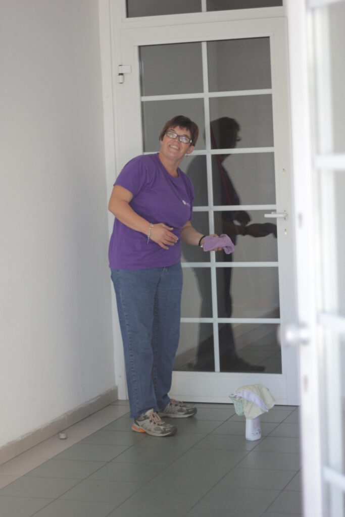 Úklidová firma Láry Fáry