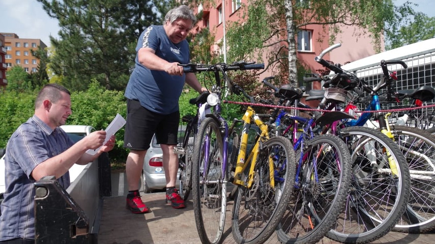 Kola pomáhají nejen v Africe