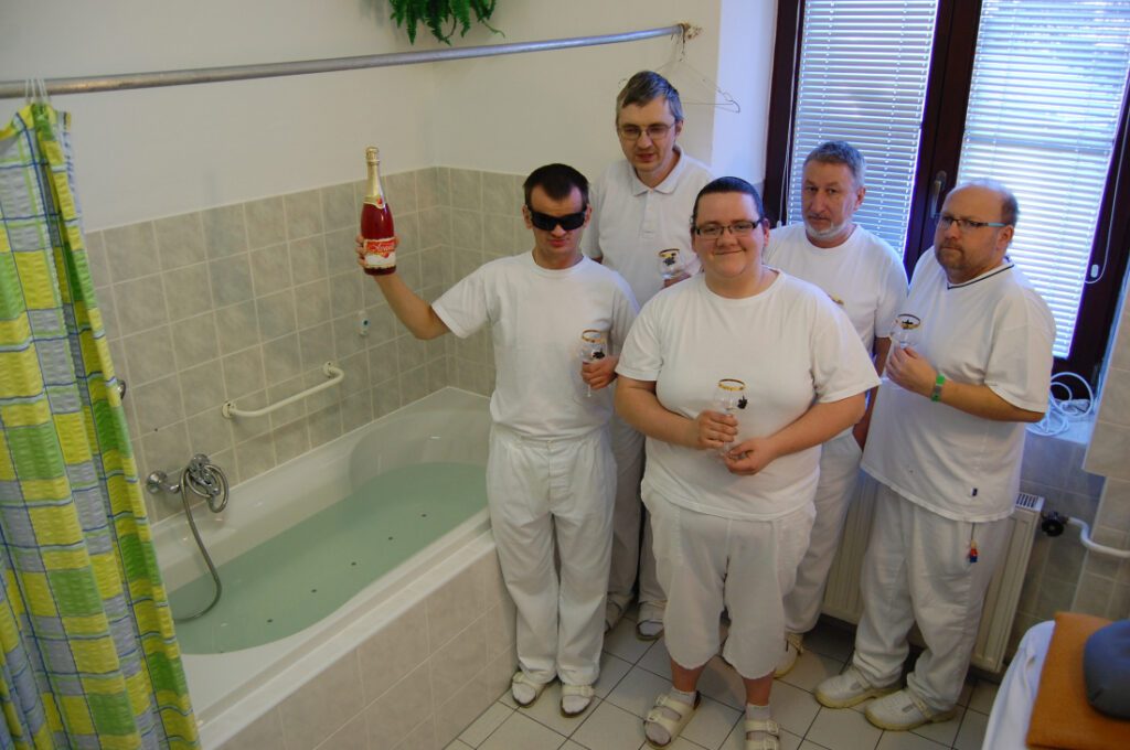 Masážní centrum – Charita Opava