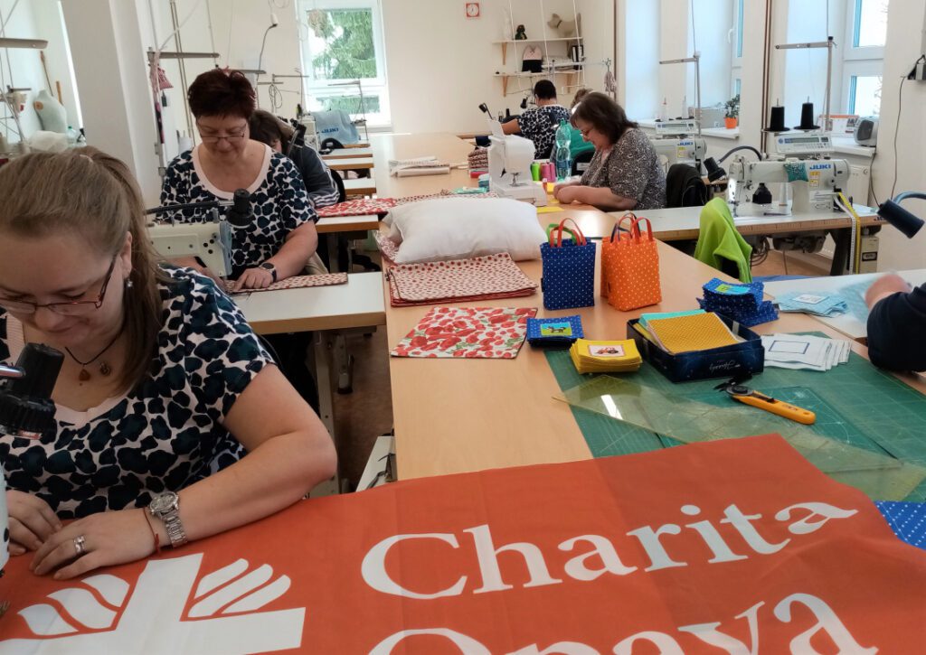 Chráněné dílny Charity Opava – Šicí dílna