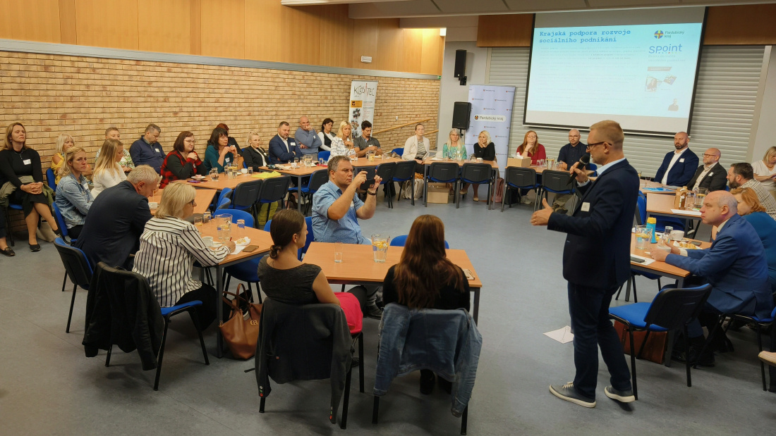 Dva rivalové z východních Čech se spojili pro dobrou věc